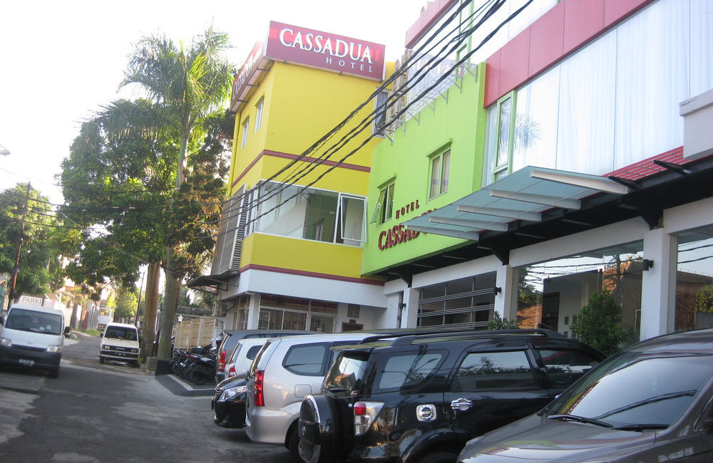 Cassadua & 2* Bandung